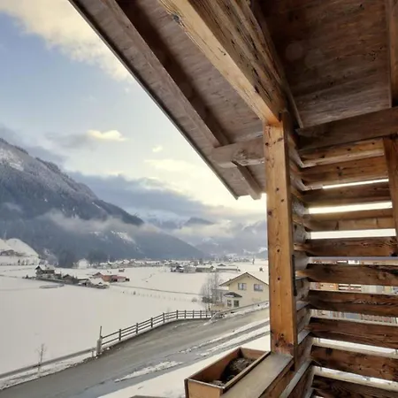 Schoeneben Achental Huette Tatil Evi Wald im Pinzgau