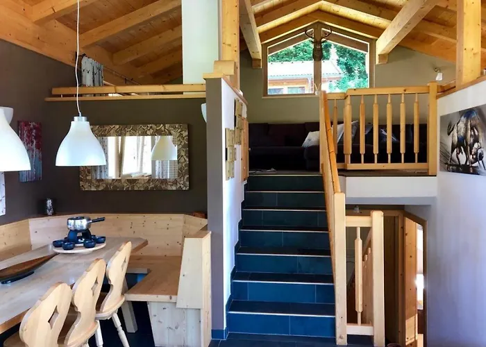 Schoeneben Achental Huette * Wald im Pinzgau